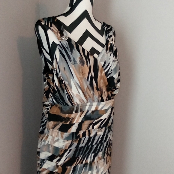 Dressbarn Collection Sz 16 XL Dress - Picture 4 of 9